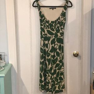Green Leaf Print Jones Wear Dress - Size 10
